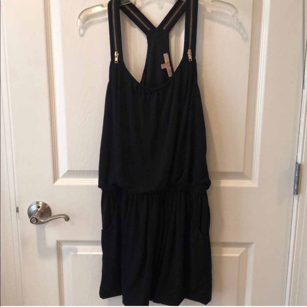GREEN ENVELOPE casual couture black mini dress